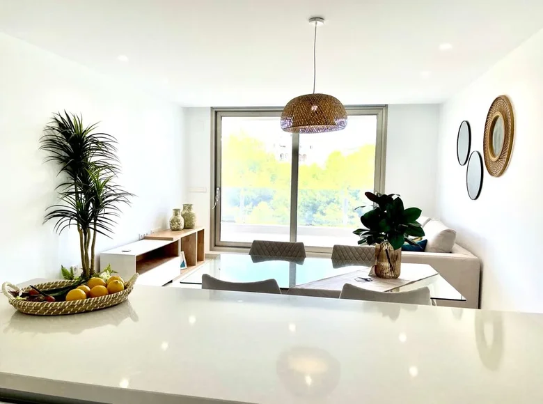 Квартира 2 спальни 74 м² Ижевск, Россия