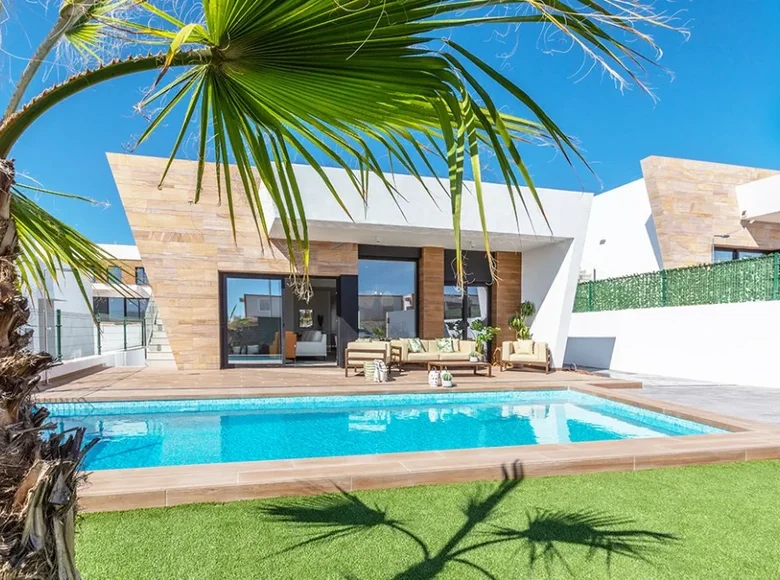3-Schlafzimmer-Villa 392 m² Finestrat, Spanien