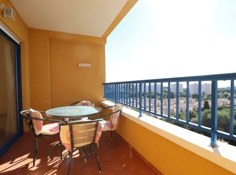 2 bedroom apartment 75 m² Dehesa de Campoamor, Spain