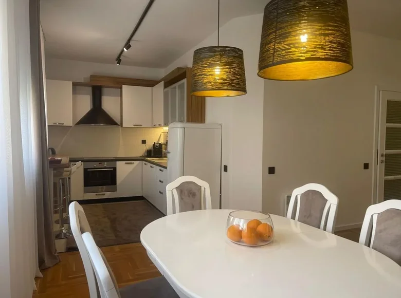 Apartment 100 m² Bar, Montenegro