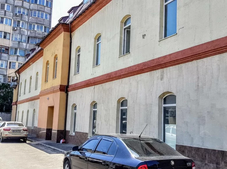 Propriété commerciale 1 900 m² à Odessa, Ukraine