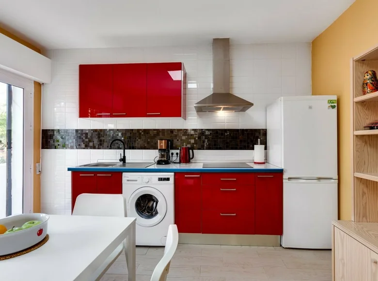 villa de 5 dormitorios 371 m² Torrevieja, Španjolska