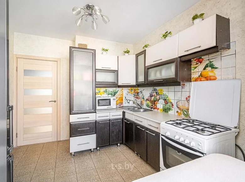 Wohnung 2 zimmer 55 m² Slabada, Belarus