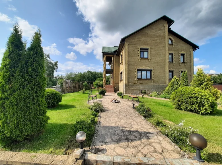 Casa 398 m² Scomyslicki sielski Saviet, Belarús