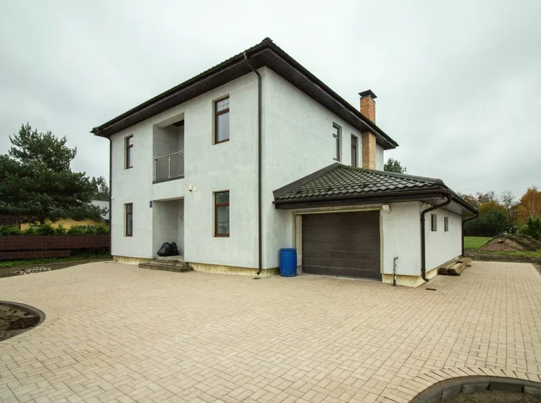 Casa 5 habitaciones 248 m² Spunciems, Letonia