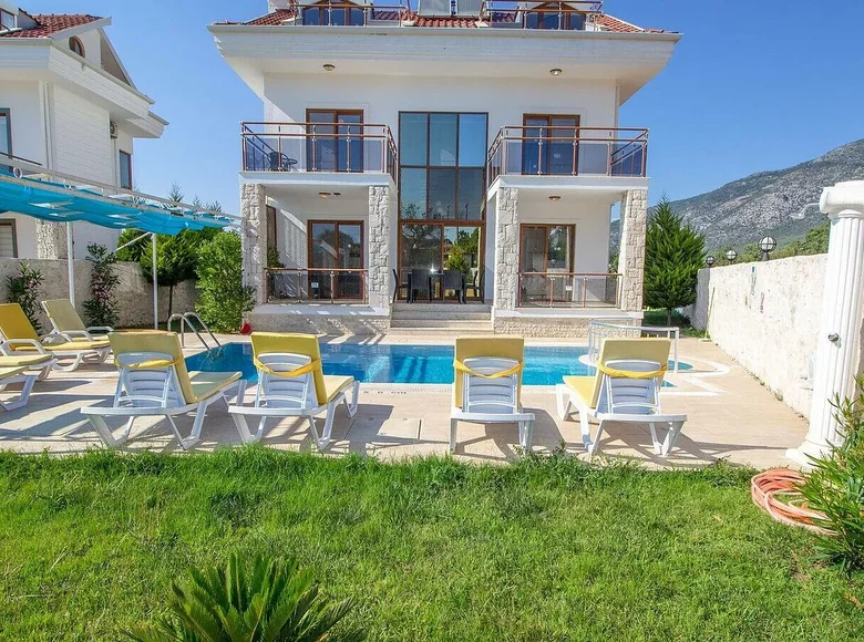 4 bedroom Villa 200 m² Oludeniz, Turkey