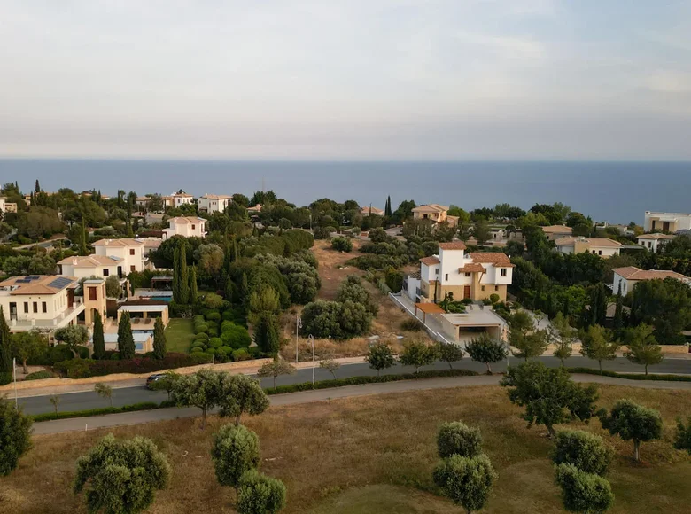 Atterrir 1 363 m² Paphos, Chypre