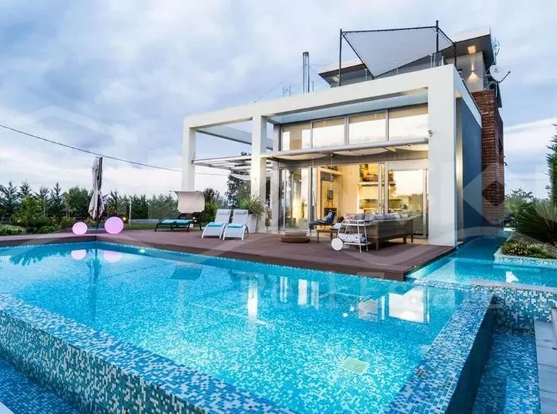 3 bedroom house 200 m² demos kassandras, Greece