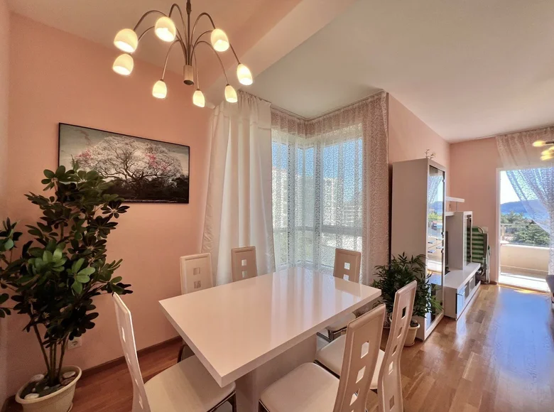 Apartamento 2 habitaciones 73 m² Becici, Montenegro