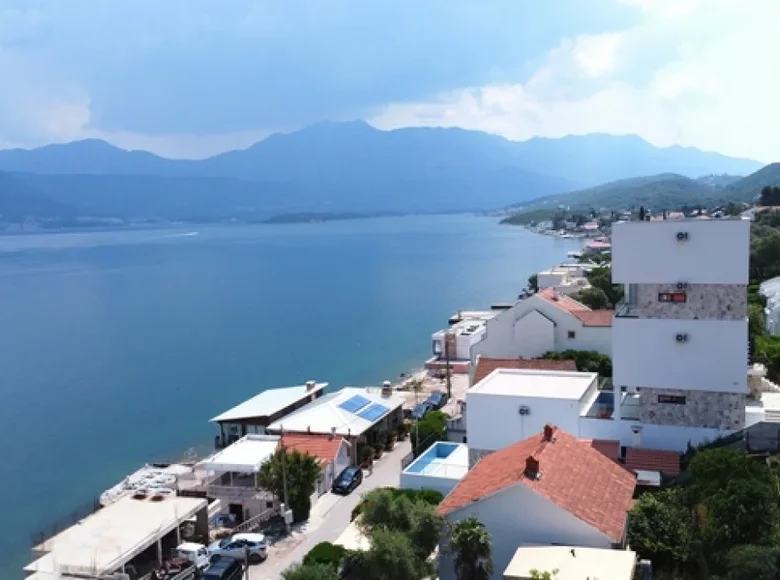 4-Schlafzimmer-Villa 315 m² Krasici, Montenegro