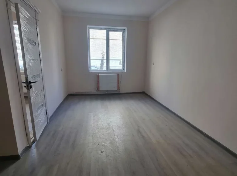 Kvartira 1 xona 30 m² Khanabadda