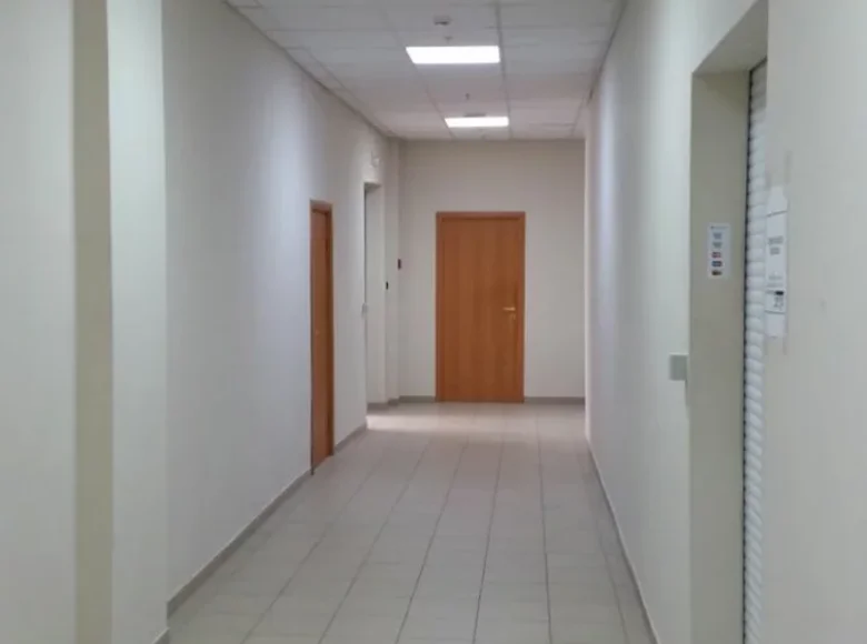 Office 452 m² in Konkovo District, Russia