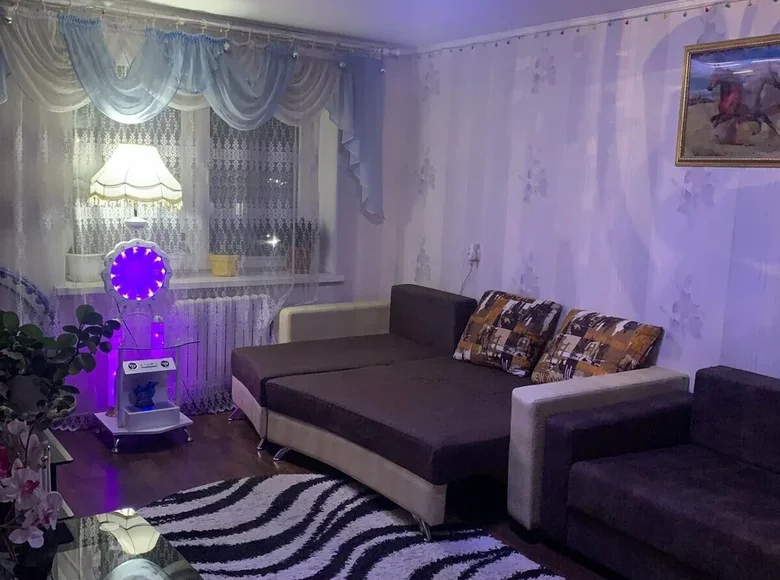 2 room apartment 58 m² Barysaw, Belarus