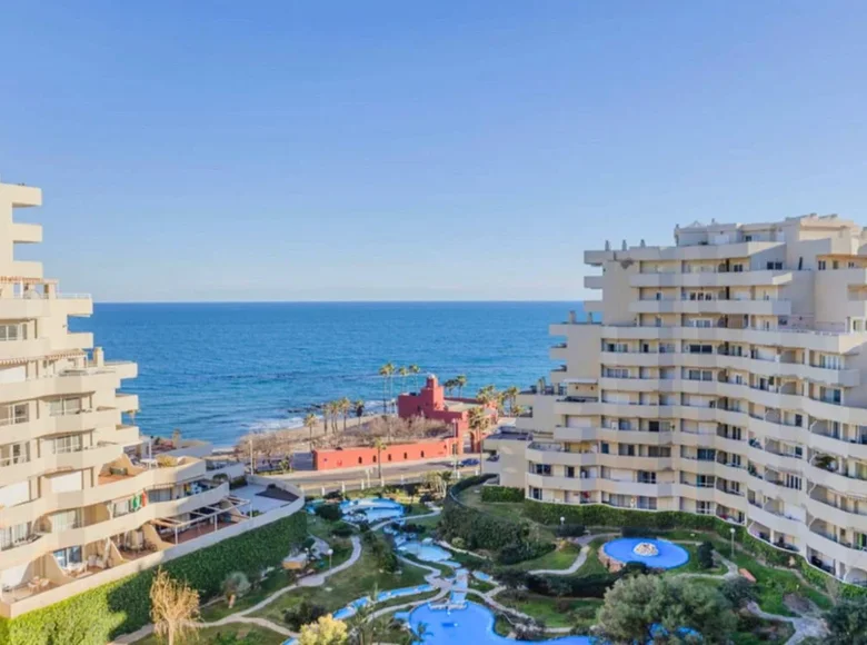 2 bedroom apartment 62 m² Benalmadena, Spain