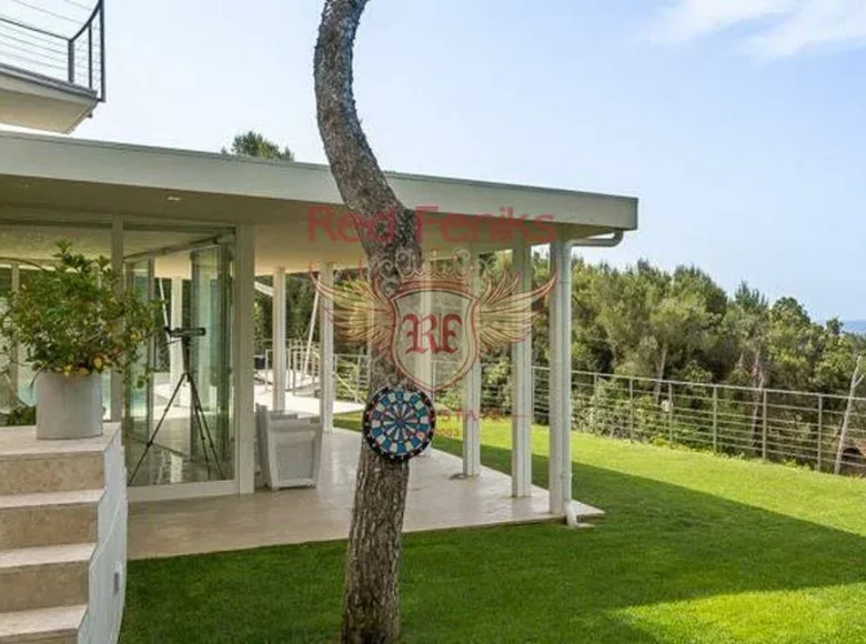 3 bedroom villa 360 m² Castiglioncello, Italy
