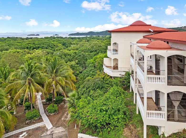 Mansion 10 bedrooms  Sardinal, Costa Rica