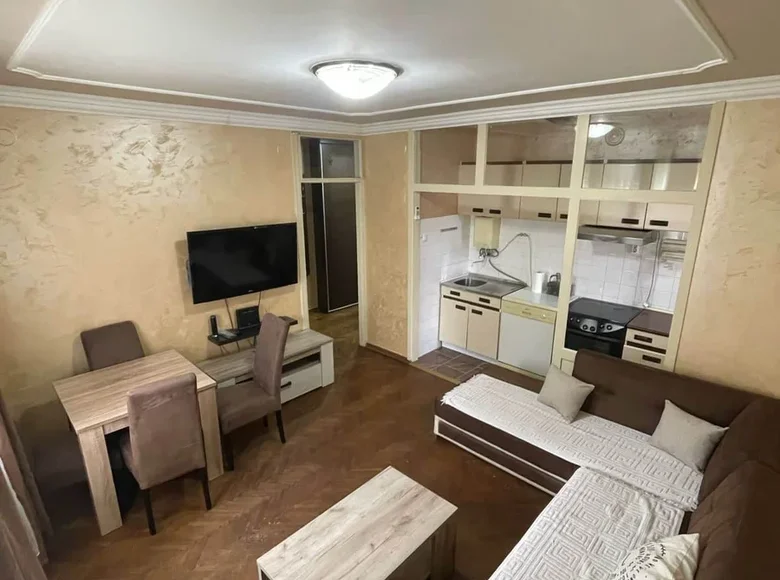 Apartamento 1 habitacion  Montenegro, Montenegro