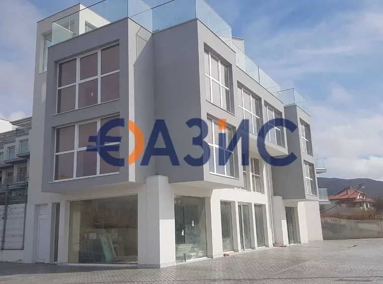 Commercial property 22 m² in Sveti Vlas, Bulgaria