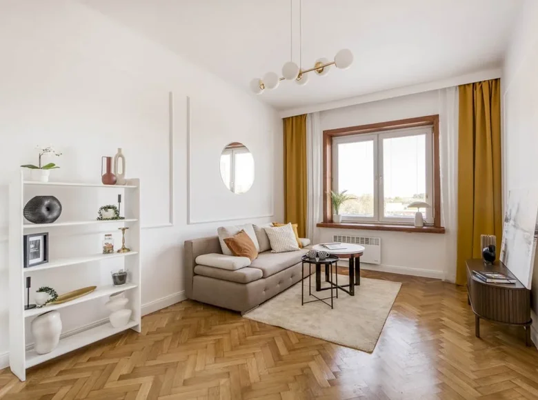 1 room apartment 33 m² Warsaw, Poland