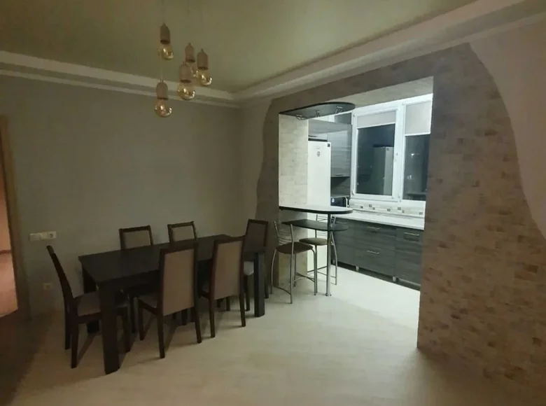 Mieszkanie 4 pokoi 89 m² Odessa, Ukraina