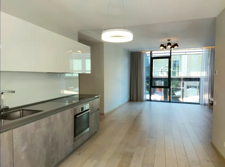 Квартира 3 спальни 81 м² Рига, Латвия