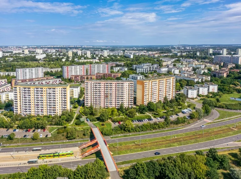 Квартира 4 комнаты 77 м² Познань, Польша