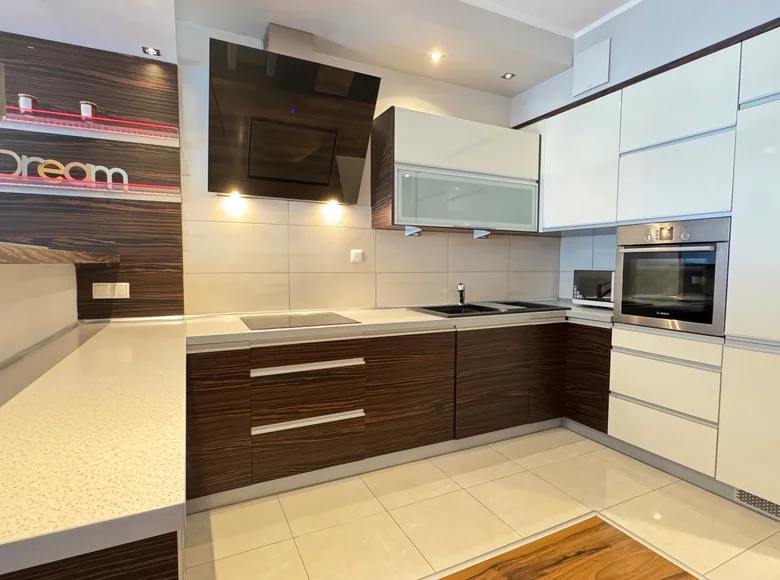 Apartamento 2 habitaciones 61 m² Varsovia, Polonia