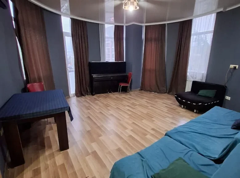 2 bedroom apartment 98 m² Batumi, Georgia