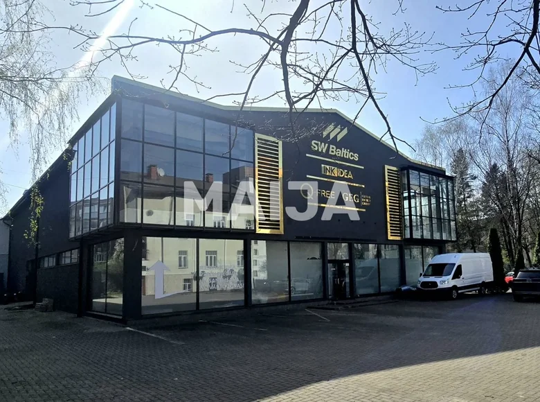 Bureau 1 762 m² à Riga, Lettonie