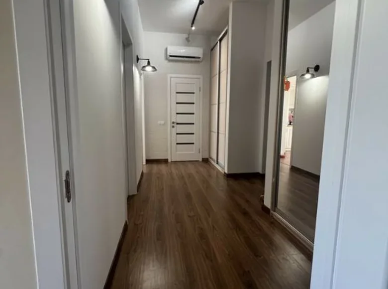 2 room apartment 64 m² Odesa, Ukraine