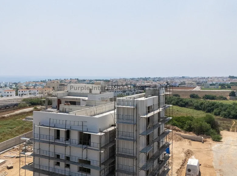 2 bedroom apartment 77 m² Kapparis, Cyprus