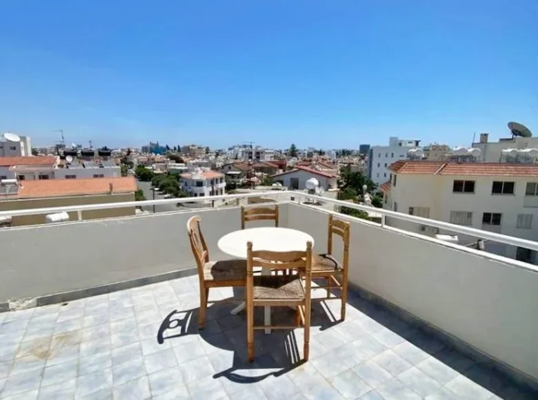 2 bedroom apartment 100 m² Larnaca, Cyprus