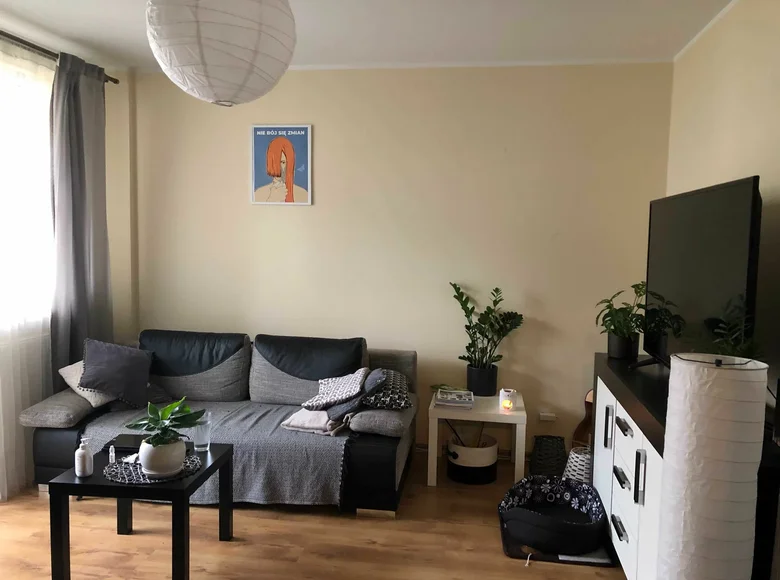 2 room apartment 47 m² in Warsaw, Poland