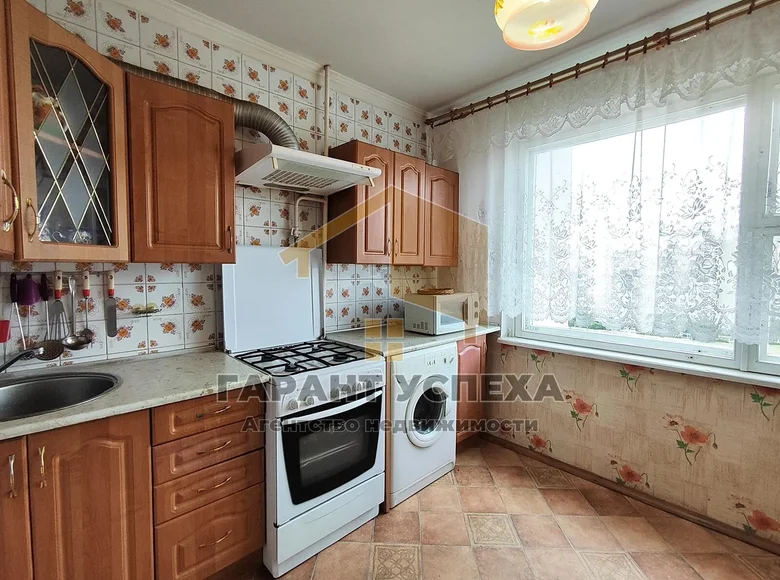 3 room apartment 74 m² Muhavecki selski Savet, Belarus