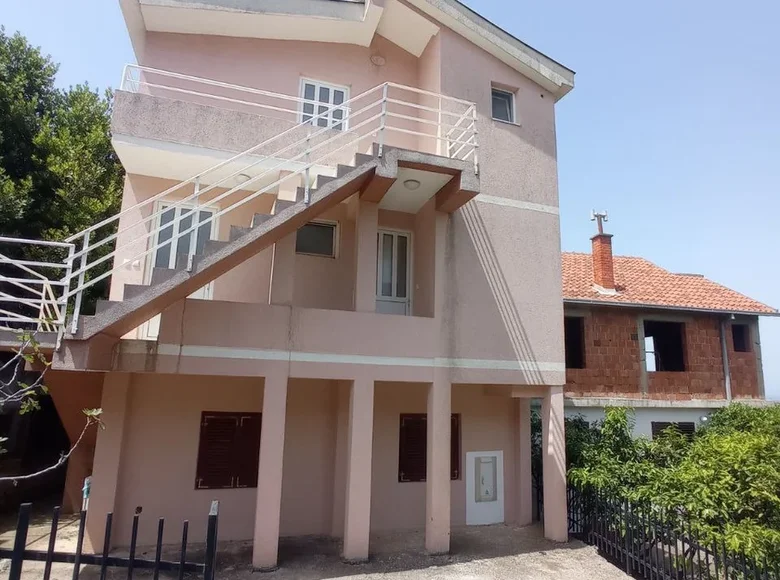 Maison 5 chambres 180 m² Kunje, Monténégro