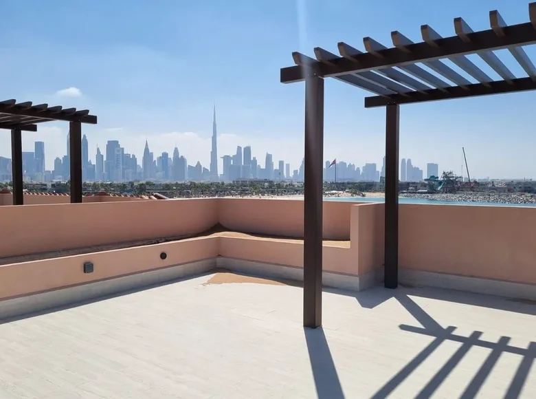 5 bedroom apartment 636 m² Dubai, United Arab Emirates