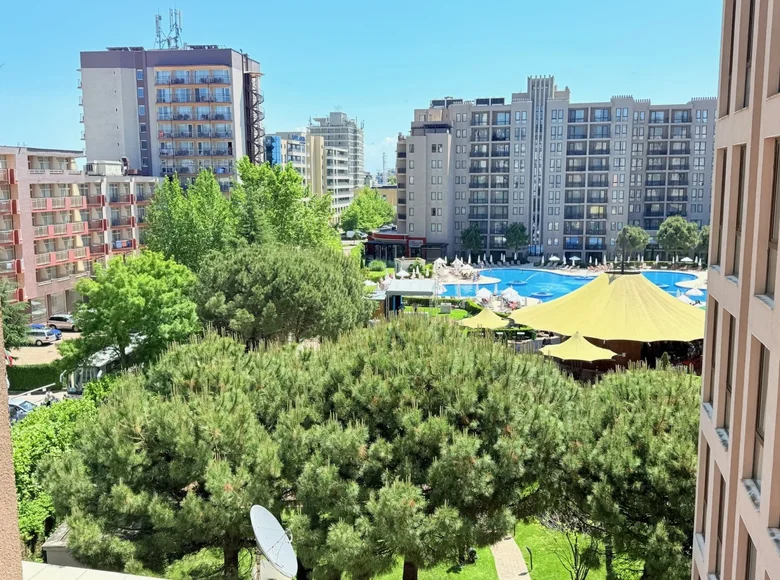 2 bedroom apartment 99 m² Nesebar, Bulgaria