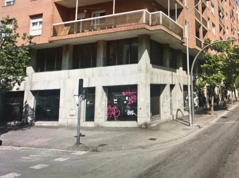 Commercial property 1 940 m² in Barcelona, Spain