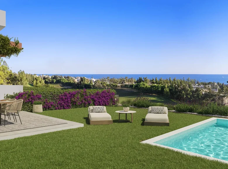 4-Schlafzimmer-Villa 306 m² Estepona, Spanien