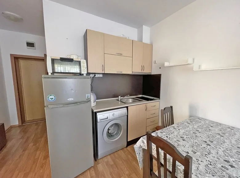 Квартира 2 спальни 67 м² Несебр, Болгария