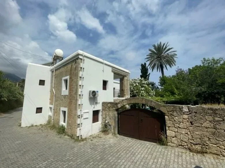 Villa de 5 habitaciones 250 m² Lapithos, Chipre del Norte