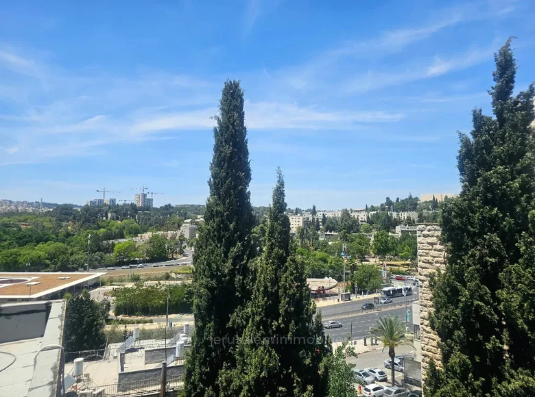 Квартира 3 комнаты 75 м² Иерусалим, Израиль