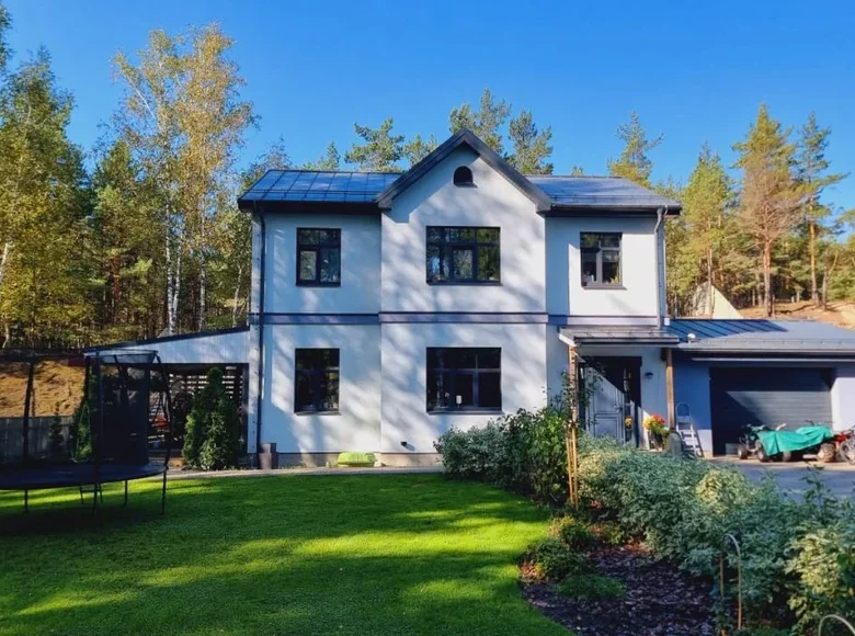 4 bedroom house 200 m² Riga, Latvia