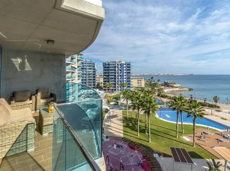 3 bedroom apartment 122 m² Torrevieja, Spain