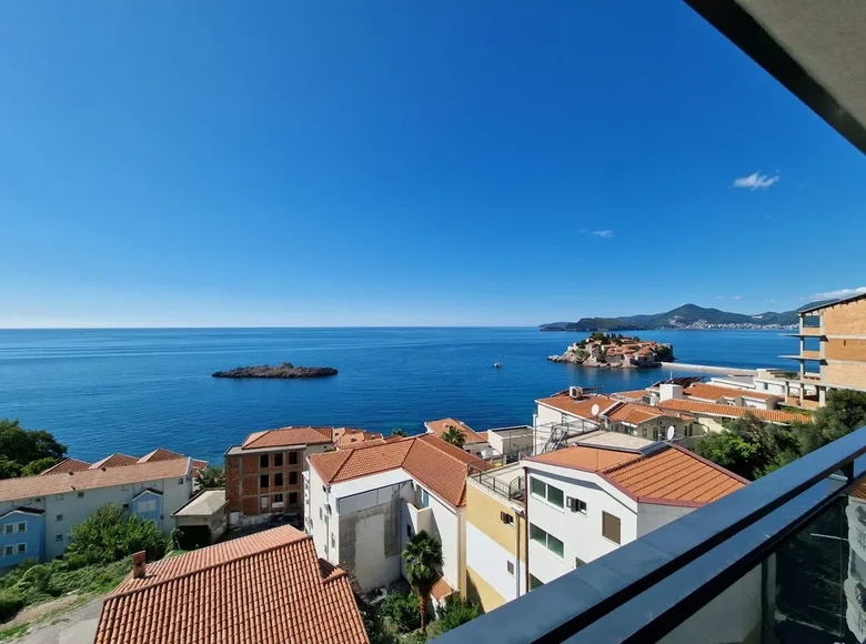 Mieszkanie 2 pokoi 142 m² Sveti Stefan, Czarnogóra