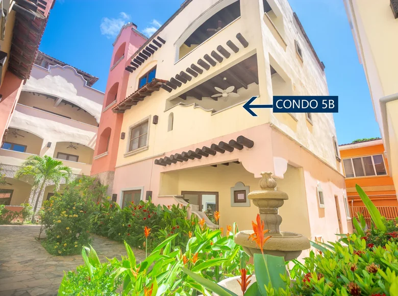 2 bedroom condo 107 m² West Bay, Honduras