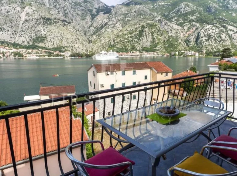 Apartamentos multinivel 4 habitaciones 100 m² Muo, Montenegro