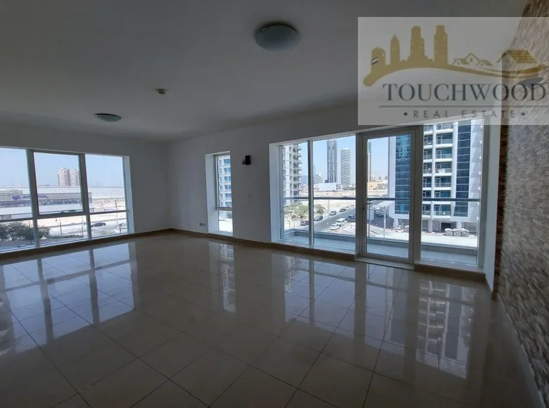 Mieszkanie 2 pokoi 1 500 m² Dubaj, Emiraty Arabskie