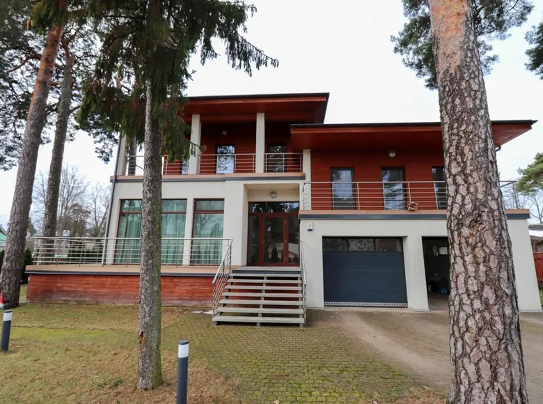 Casa 9 habitaciones 441 m² Jurmala, Letonia