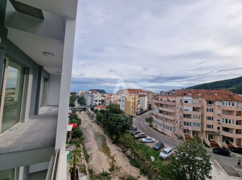 Wohnung 1 Schlafzimmer 54 m² Budva, Montenegro